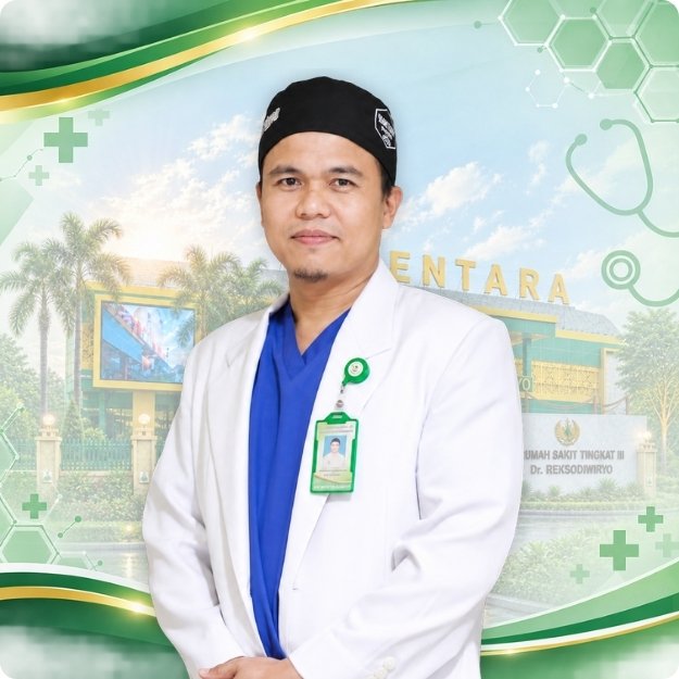 dr. Fauzil, Sp. B